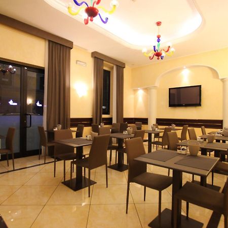 Mokinba Hotels Baviera Mailand Exterior foto