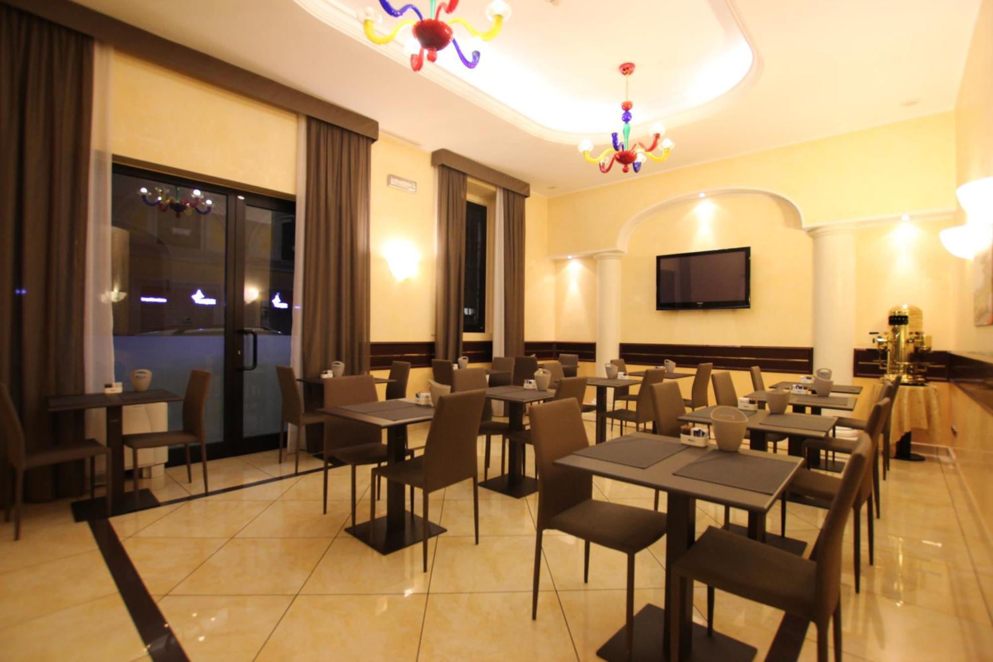 Mokinba Hotels Baviera Mailand Exterior foto