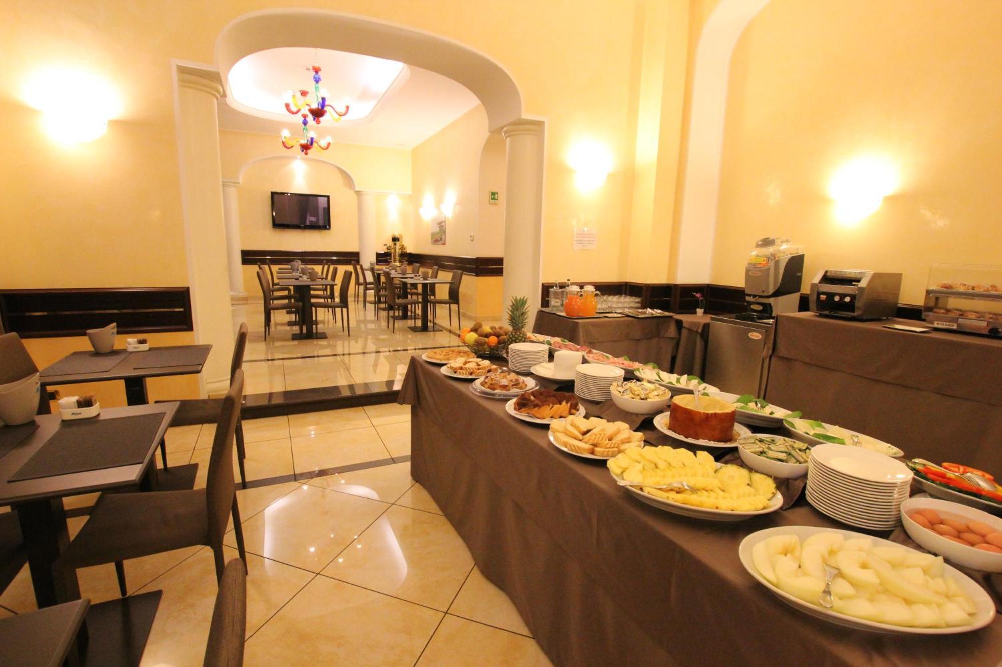 Mokinba Hotels Baviera Mailand Exterior foto