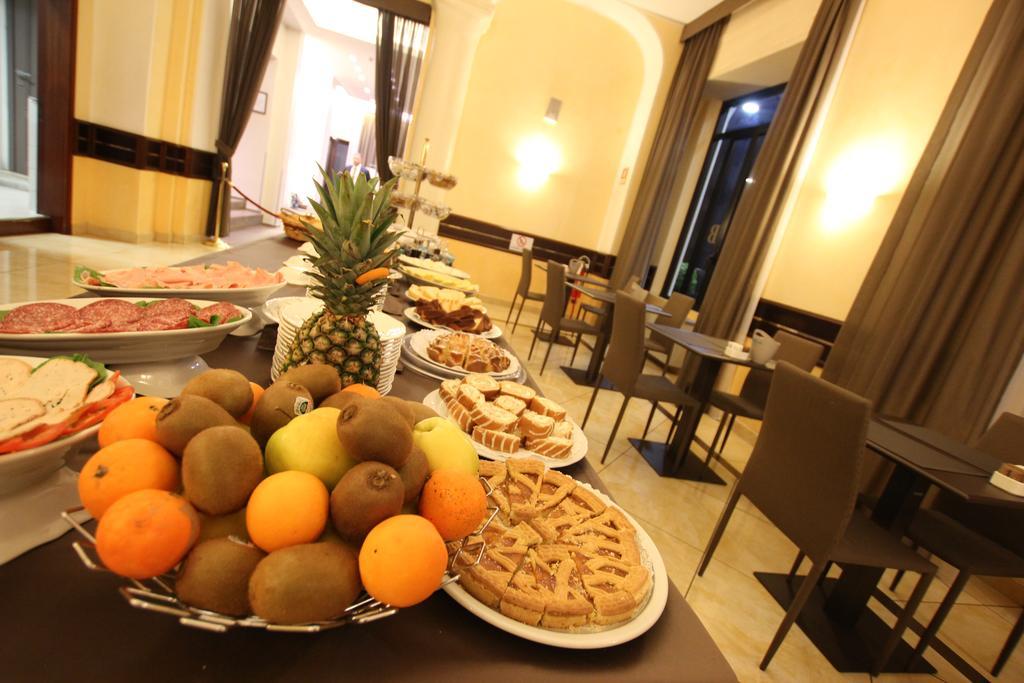 Mokinba Hotels Baviera Mailand Exterior foto