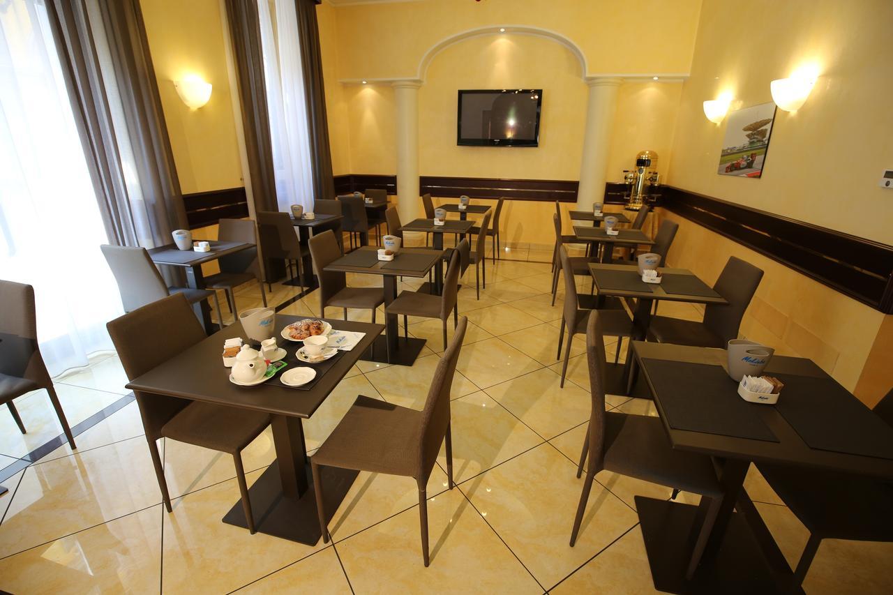 Mokinba Hotels Baviera Mailand Exterior foto
